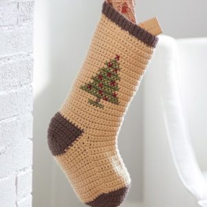 FREE Crochet Pattern: Cross stitch Christmas Stockings - I Love Yarn ...