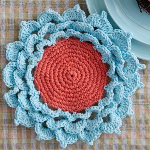 Spring Flower Crochet Coaster - Free Crochet Pattern