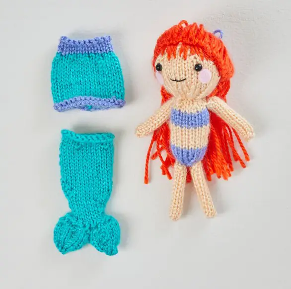 Free Knitting Pattern - Tina & Nina Mermaid by Yarnspirations