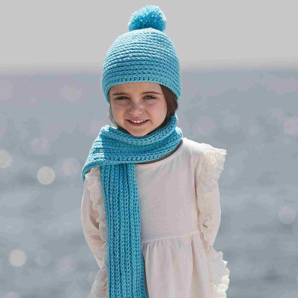 Crochet Spiral Hat and Ribbed Scarf - free crochet pattern_