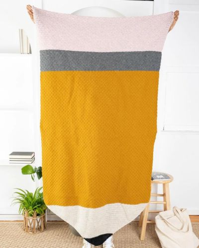C2C Pencil Blanket- Free Crochet Pattern