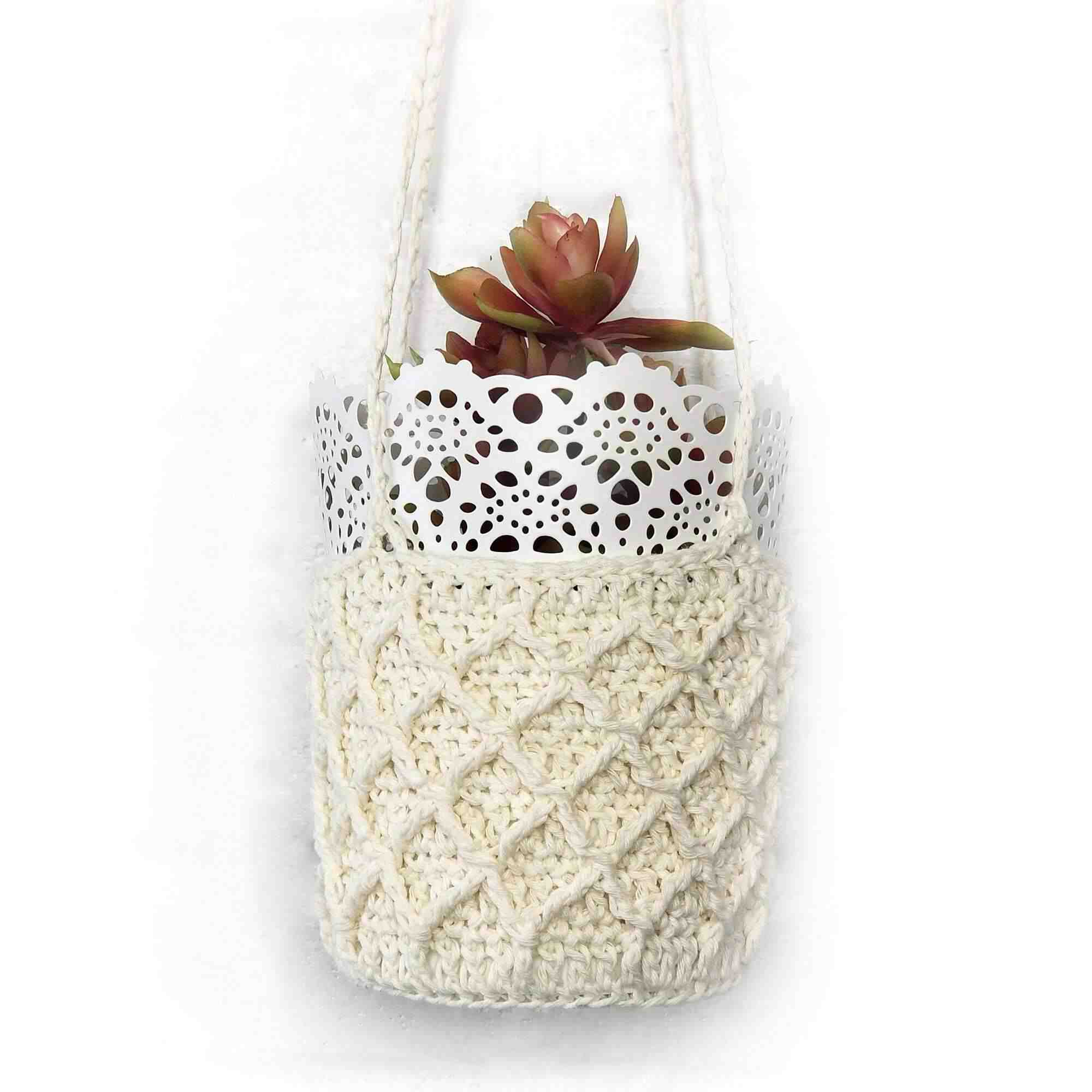 Patons Crochet Plant Hanger - Free Crochet Pattern