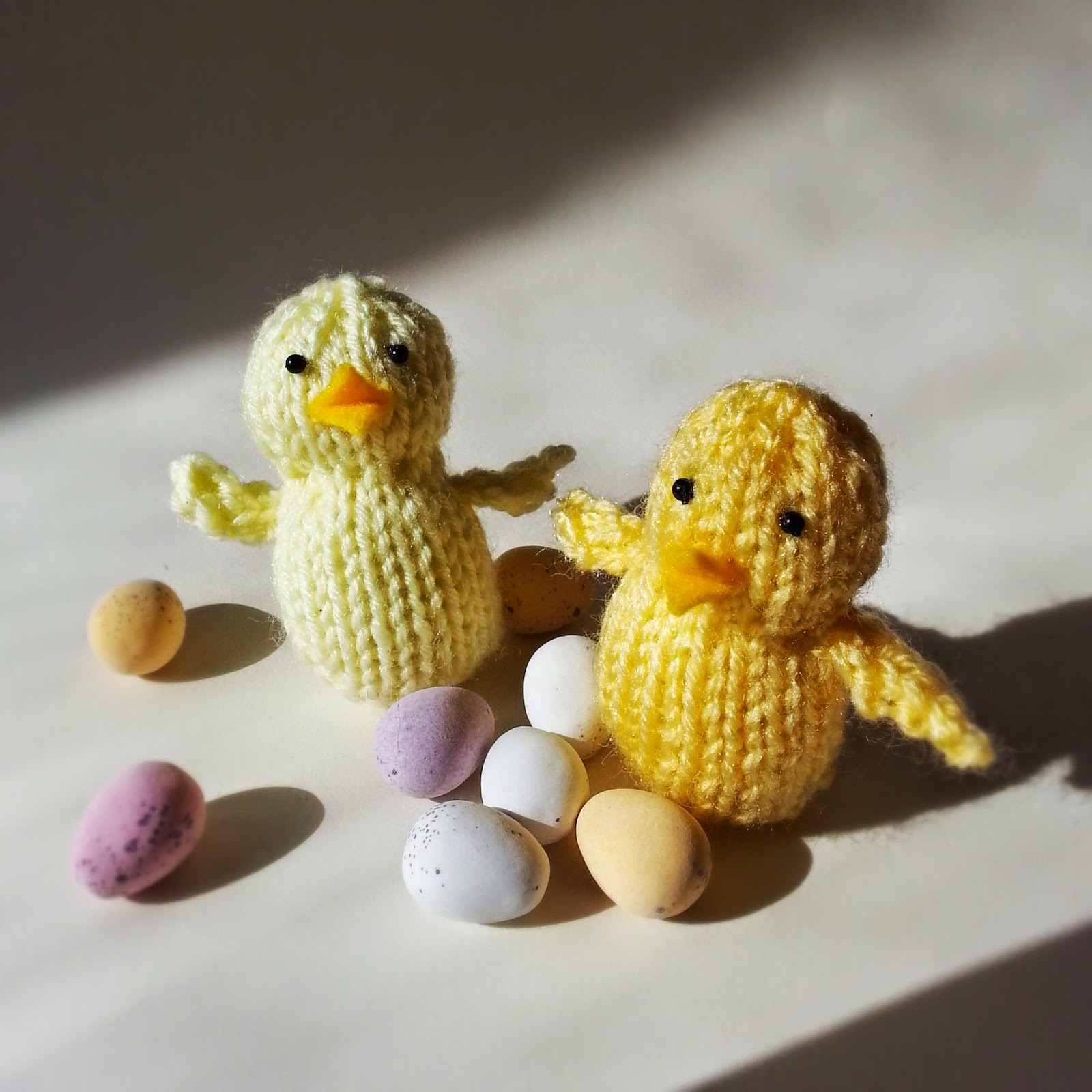 Easter Chic - Free Knitting Pattern