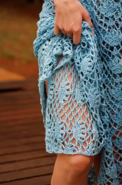 Beach Flowers Skirt - Free Crochet Pattern