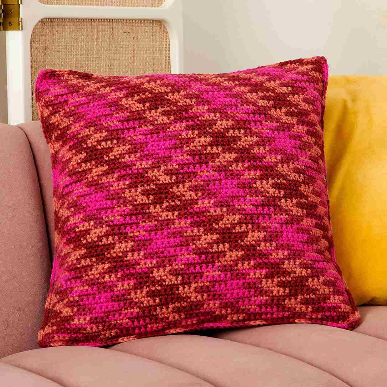 Pooling As Planned Pillow - Free Crochet Pattern
