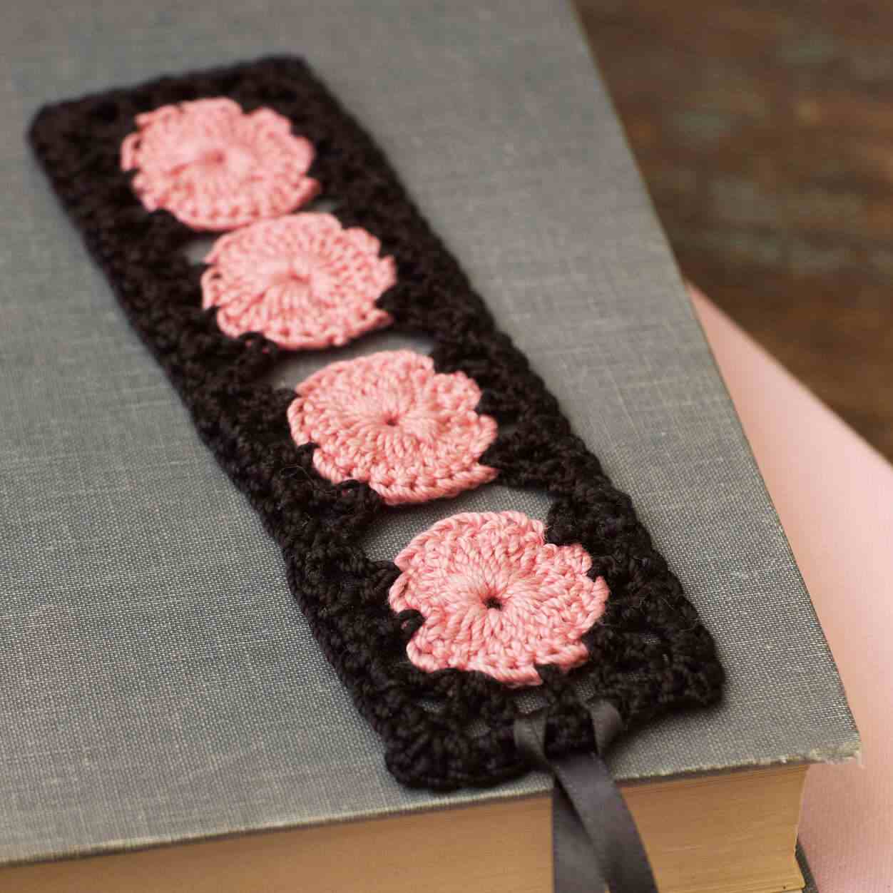 Rose Keepsake Bookmark - Free Crochet Pattern