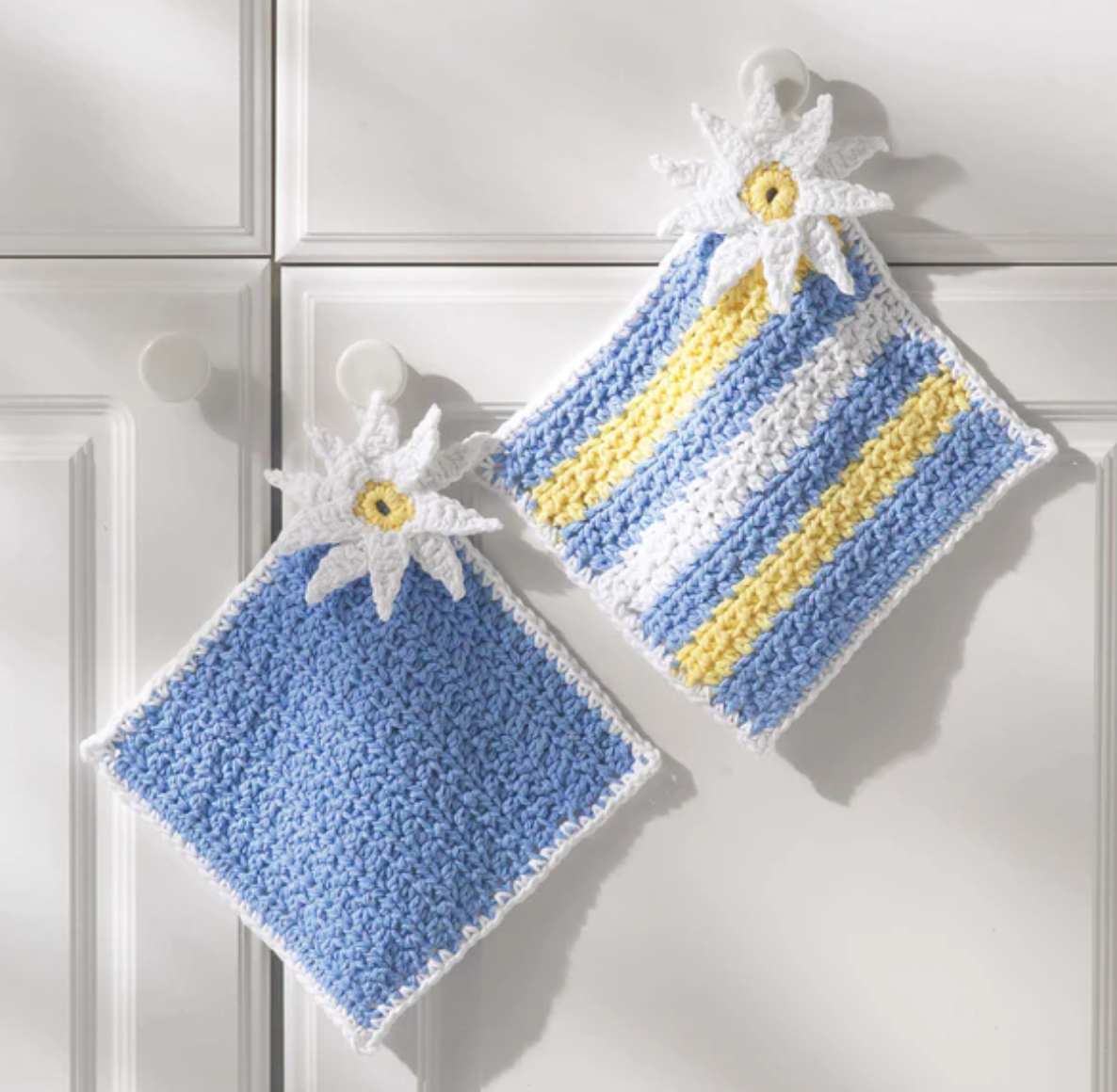 Sunny Daisy Pot Holder - Free Crochet Pattern