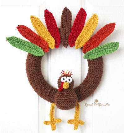 Crochet Turkey Wreath - free crochet pattern