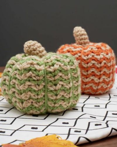 Spicy Crochet Pumpkins - Free Crochet Pattern
