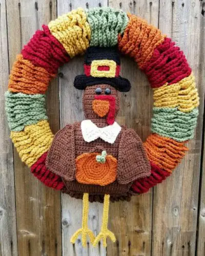 Thanksgiving Wreath - free crochet pattern