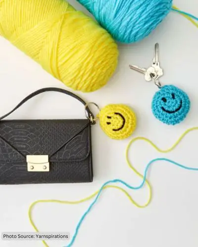 Smiley Emoticon Key Chain - Free Crochet Pattern