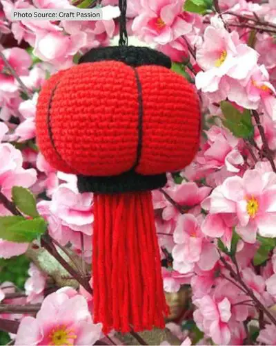 Chinese Lantern Amigurumi - Free Crochet Pattern