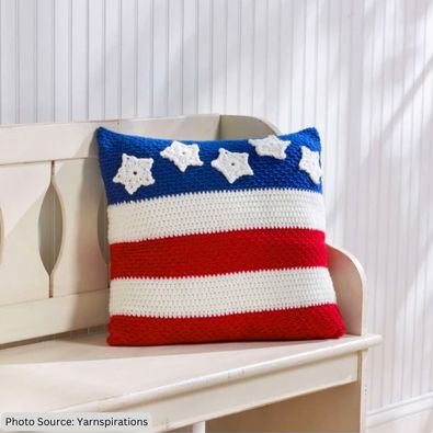 Patriotic Pillow - free crochet patttern